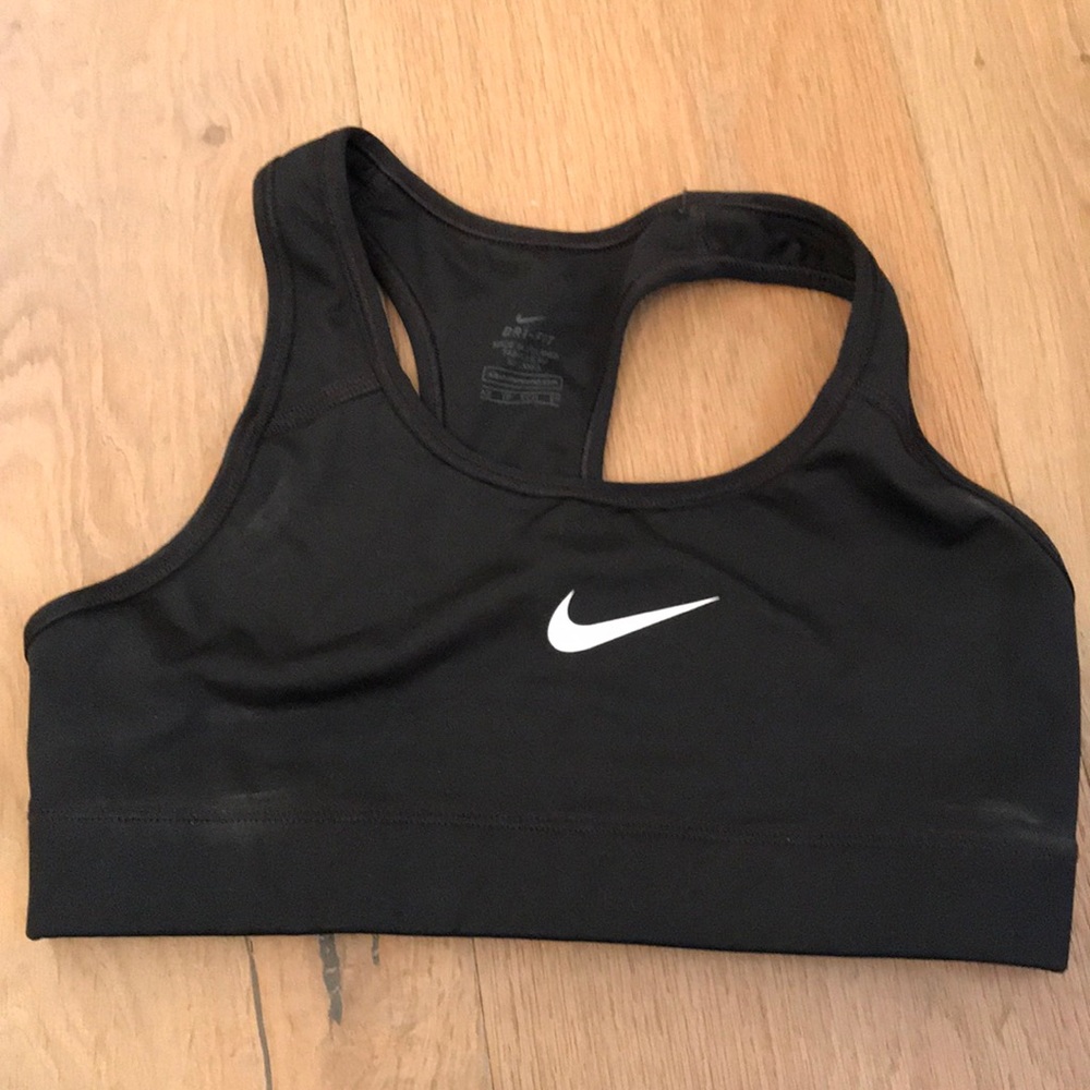 Black Nike sports bra, size xsmall